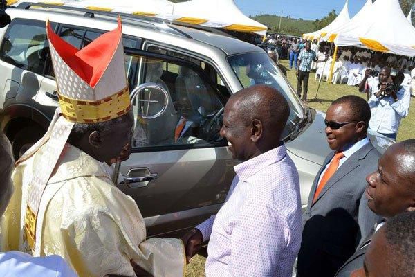 File image of DP Ruto presenting a luxurious SUV to Bishop Anyolo