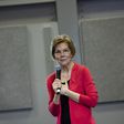 Elizabeth Warren Apologizes to Cherokee Nation for DNA Test