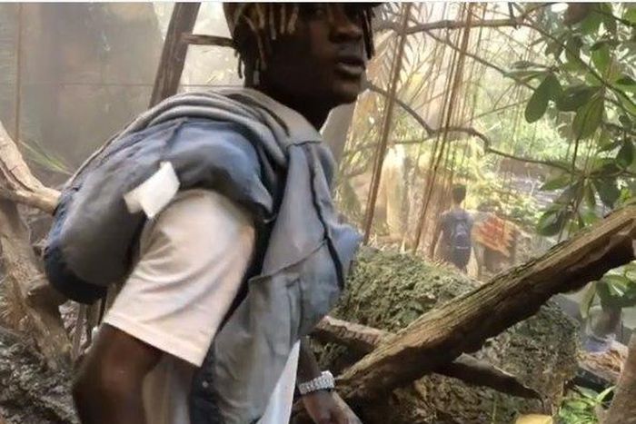 ___8875892___2018___9___19___16___pew