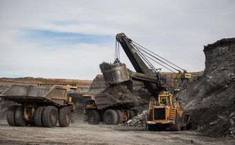 Judge delivers setback to Trump policy to increase coal mining on federal land