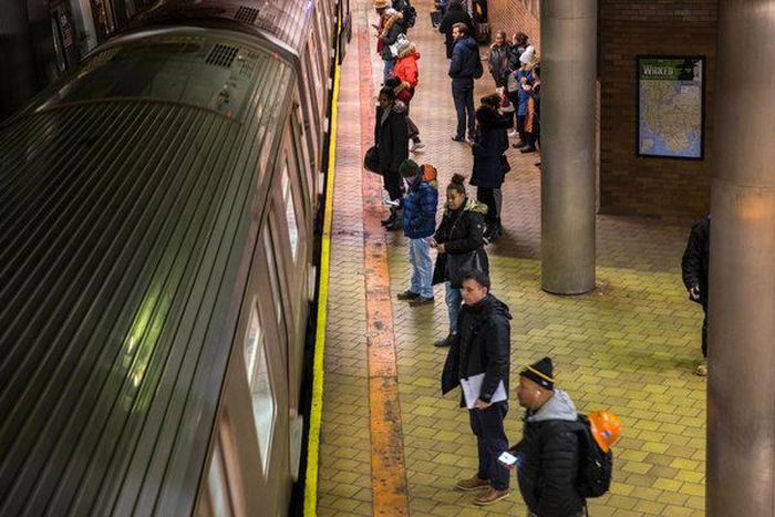 Why New York's lettered subway lines are 'cursed'