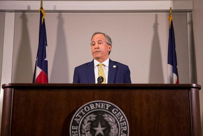 Texas secretary of state questions citizenship of 95,000 registered voters