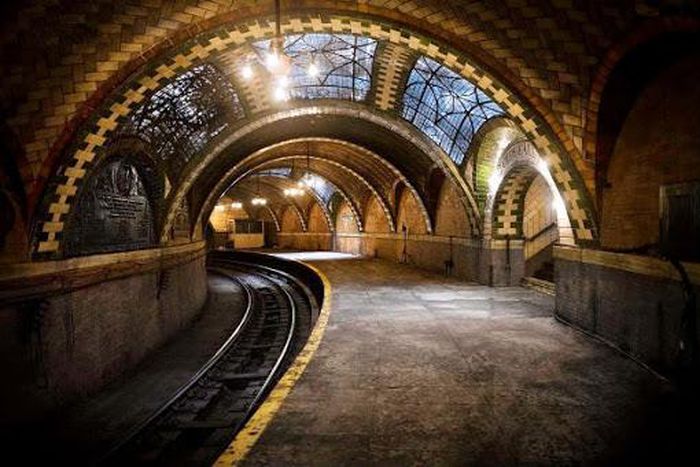 A jewel underground: The city's elegant first subway station [newyorkcityfeelings]