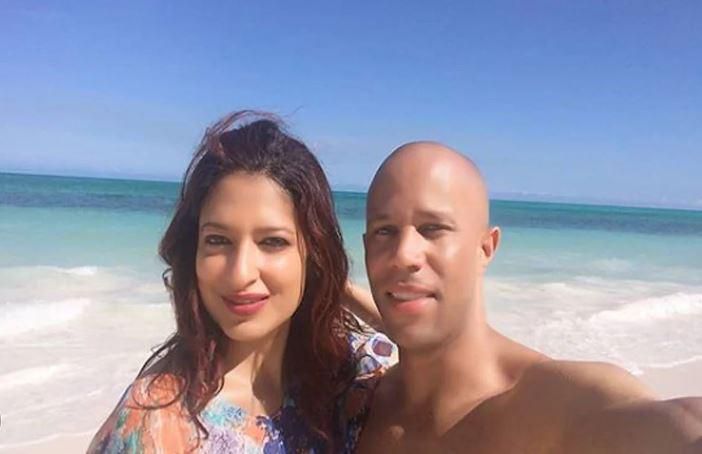 Eve D'Souza surprises her with romantic engagement on the beach in India [Photos]