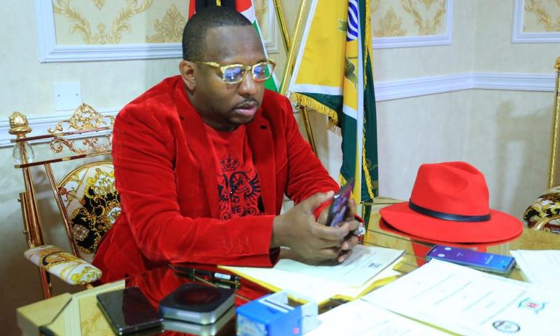 Nairobi Governor Mike Sonko holds meeting with Jubilee MCAs at his Upper Hill office to hinder impeachment motion
