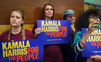 Harris, Seeking Boost, Overhauls Her Strategy
