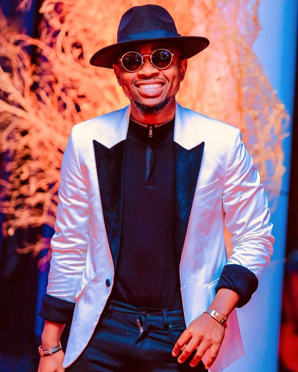 Ommy Dimpoz with his Baby