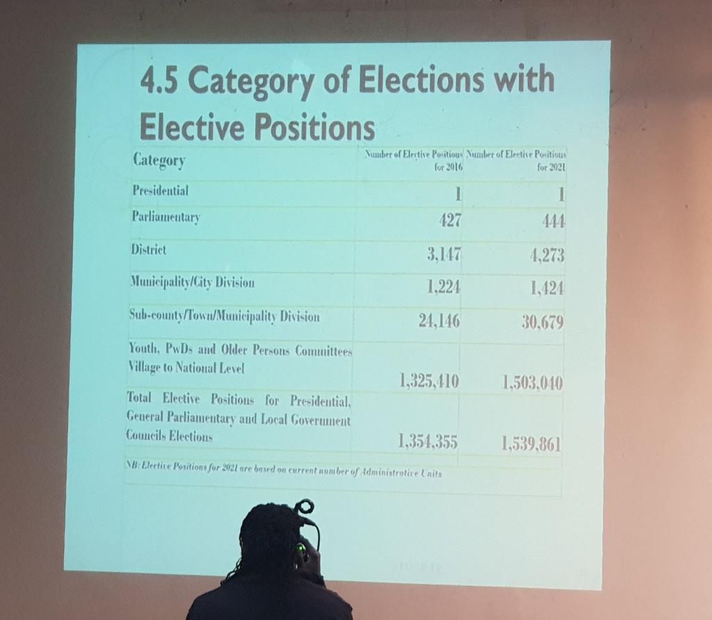 ___9188038___2018___12___11___11___DuICOCPXQAAMZN4