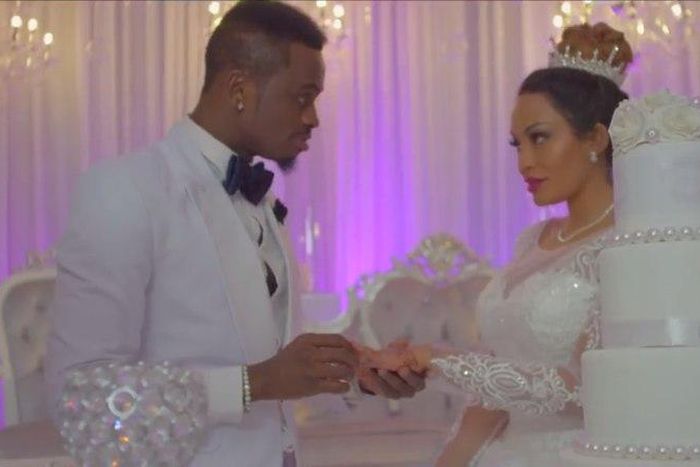 Zari Hasan with Diamond in The Iyena Video. Diamond has bought Zari Hassan Gifts from London