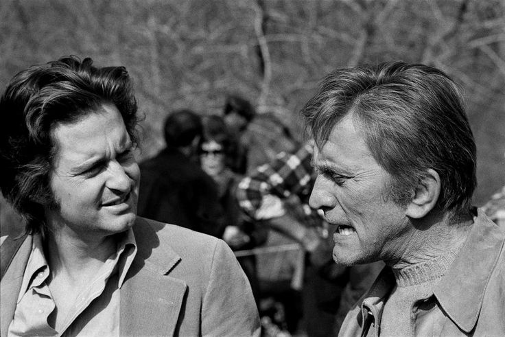 Kirk Douglas, a Star of Hollywood's Golden Age, Dies at 103