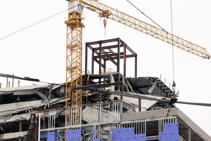Hard Rock Hotel in New Orleans Collapses Amid Construction