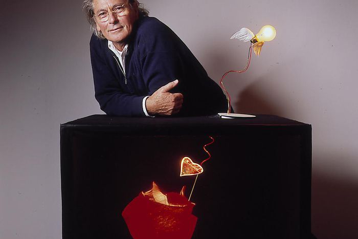 Ingo Maurer, Designer Known as a Poet of Light, Dies at 87