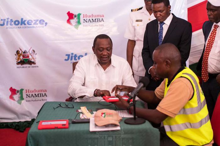 President Uhuru Kenyatta registering for Huduma Namba at the launch of the exercise