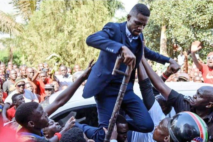 ___8884888___2018___9___21___13___DnmiJwZUYAExakZ