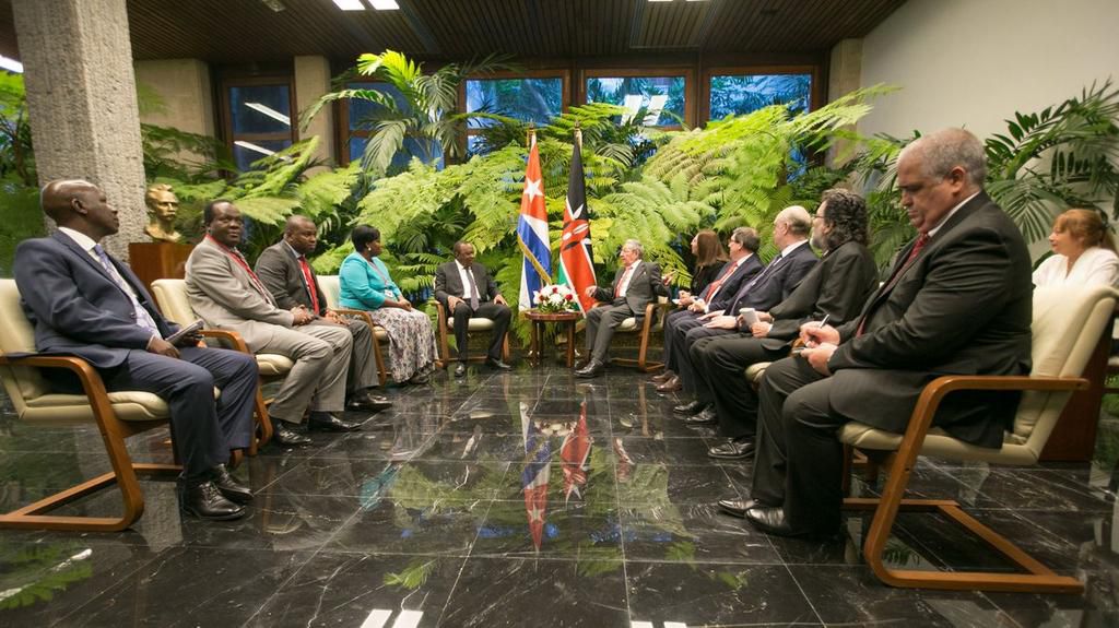President Uhuru Kenyatta's delegation to Cuba were on the spot light for failing to take notes