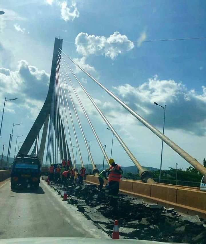 A picture of Source of The Nile bridge showing peeled off tarmac