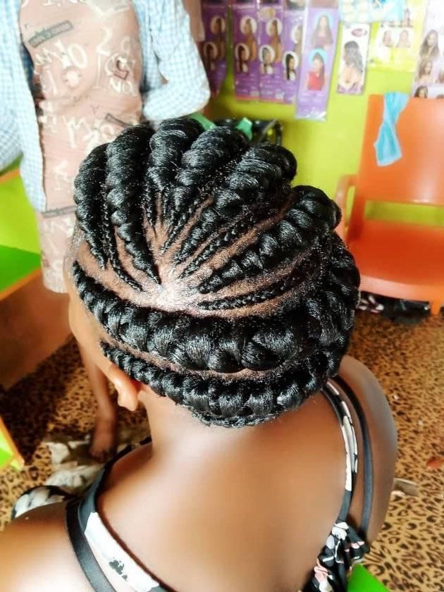Cornrow hairstyles for a different look (Facebook - hairstyles)