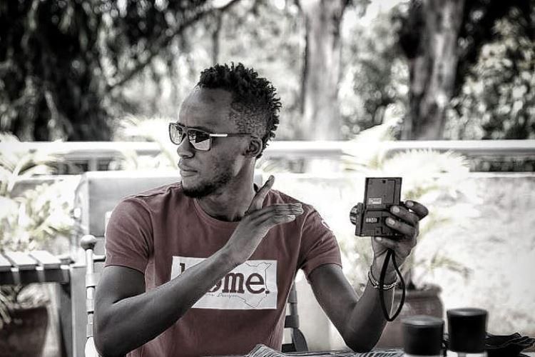 Xtian Dela’s response after fan asked him to date Kamene Goro