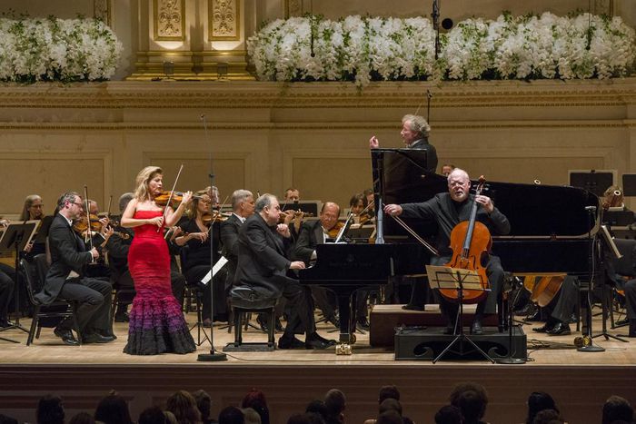 Review: Carnegie Hall's Season Opens With Two Faces of Cleveland