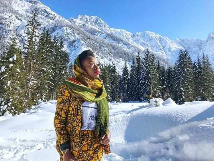 Singer Phy graduates