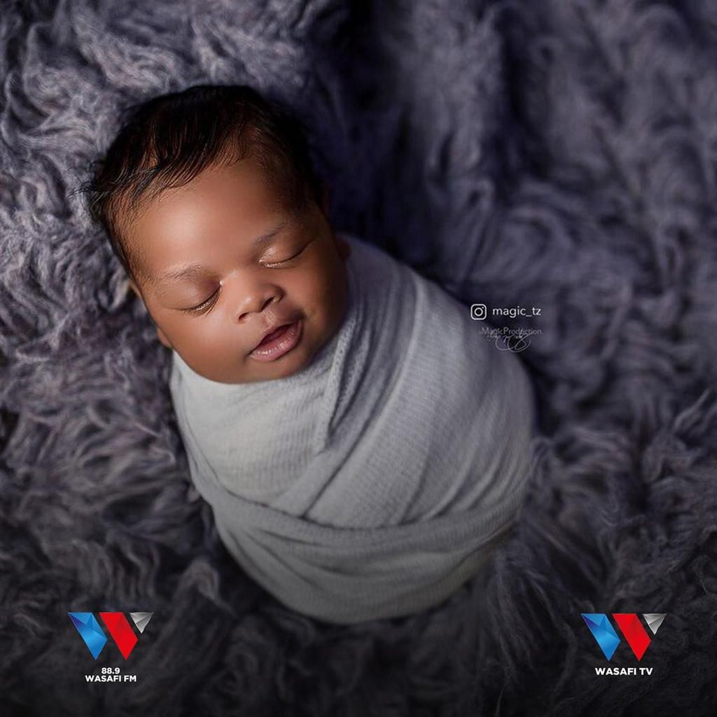 Diamond Platnumz and Tanasha Donna unveils son’s  Nasseb Junior face for the first-time (Photos)