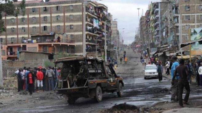 File image of police on patrol in Nairobi's Mathare area