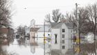 Blizzard Hits Central U.S., a Day After States Bask in Spring Sunshine