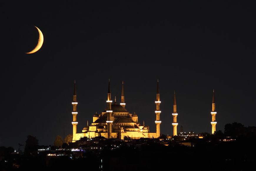 New moon(expatwoman)