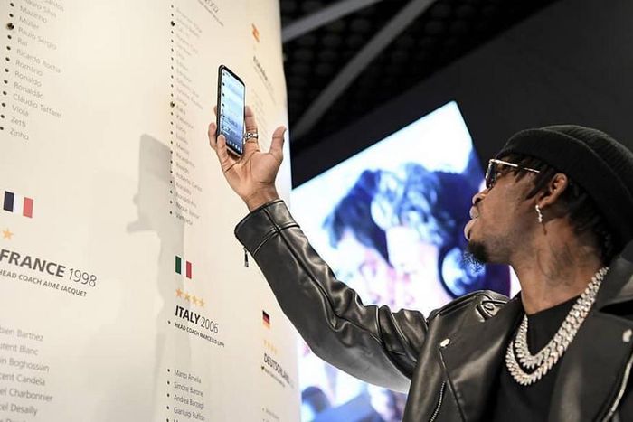 Diamond forced to  postponed his ongoing Europe Tour over Coronavirus