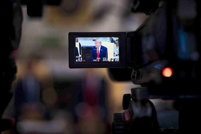 A Barrage of Television Ads as Republicans Outspend Democrats