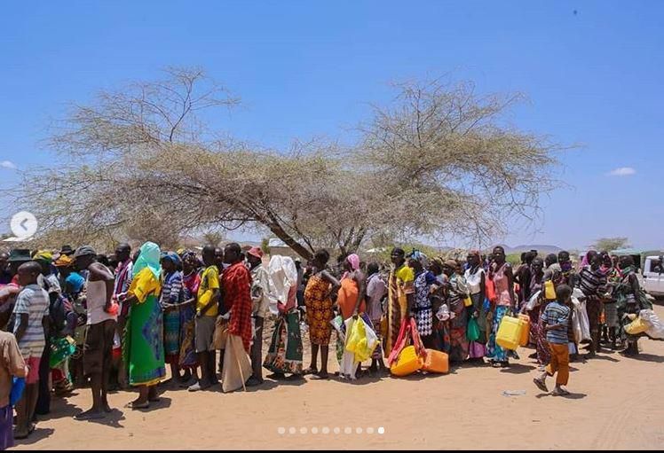 Akothee wins hearts after donating food and water to Turkana residents