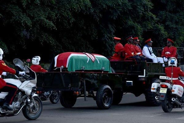 Emotions run high as Mzee Moi’s body arrives in parliament for public viewing [Photos]