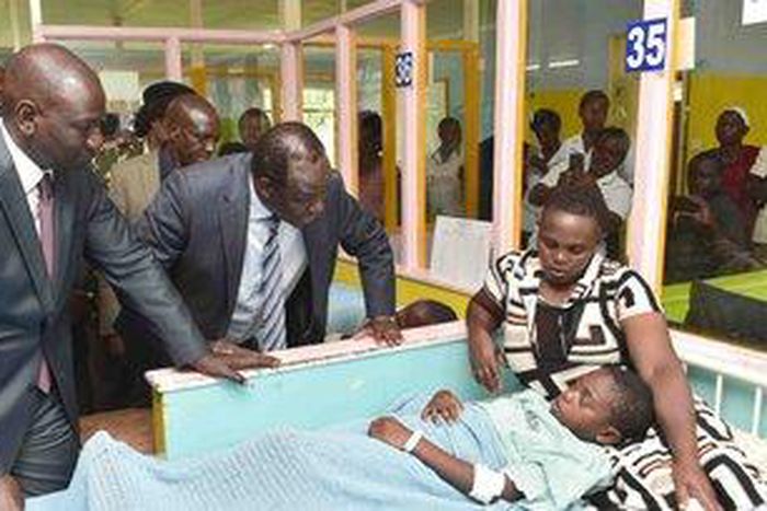 DP William Ruto visits pupils of Kakamega Primary in hospital