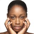 Puffy eyes appears like you look sleepy/tired which shows off an overall dull appearance and usually ruin any desired makeup looks.