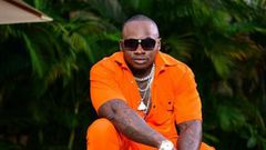 Angry Khaligraph Jones lectures Journalists after asking this Question