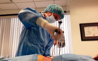 Risky stem-cell treatments come under FDA scrutiny -- Again
