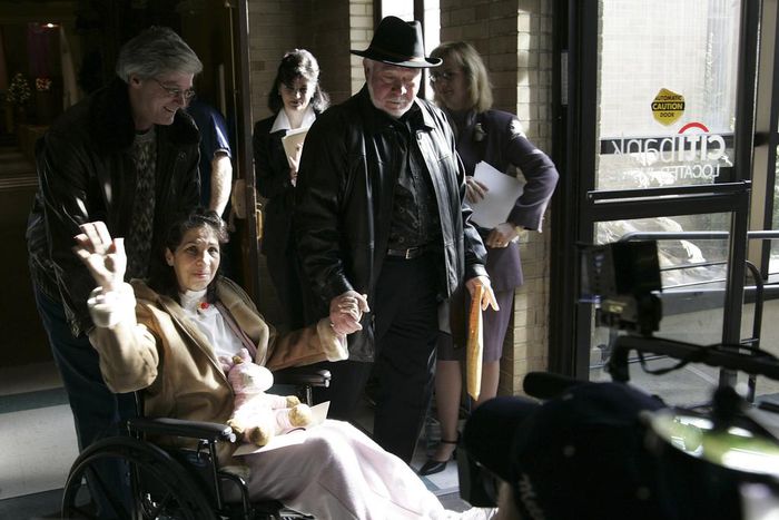 Victoria Ruvolo, Who Forgave Her Attacker, Is Dead at 59