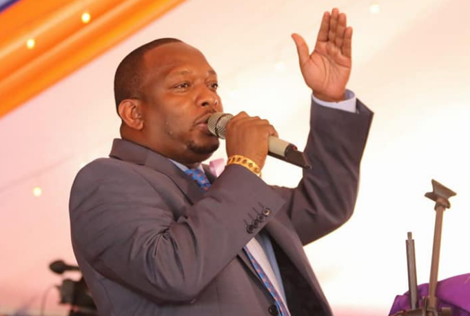 Nairobi Governor Mike Sonko complains to President Uhuru Kenyatta after being overlooked at BBI event