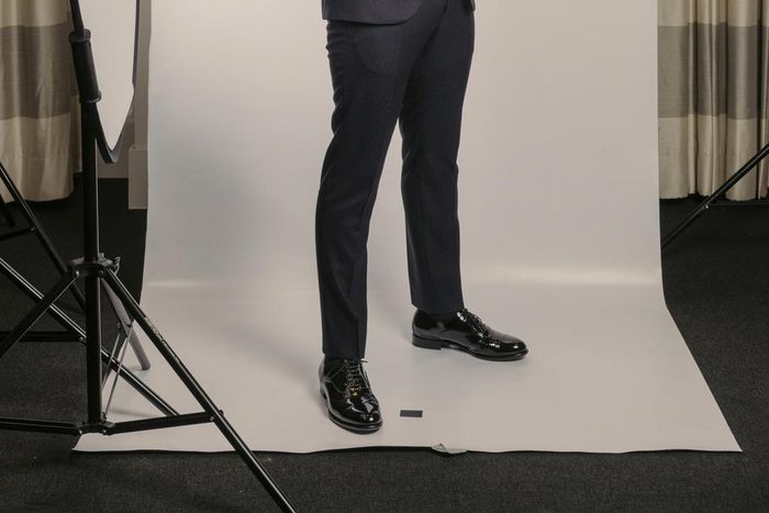 From 'The Lion King' to Angelina Jolie, Chiwetel Ejiofor Has a Lot to Talk About