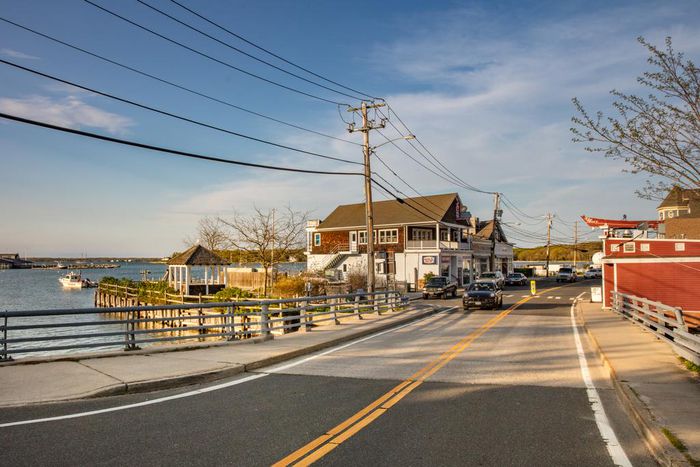 On Shelter Island, Keeping the Party, and Airbnb, at Bay