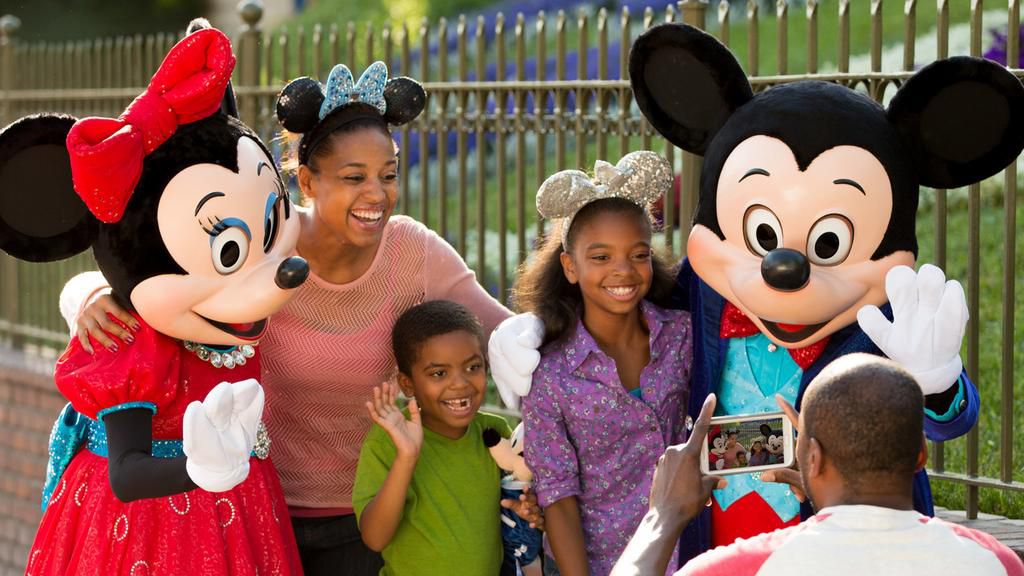 Kids having fun(grandlegacyhotel)