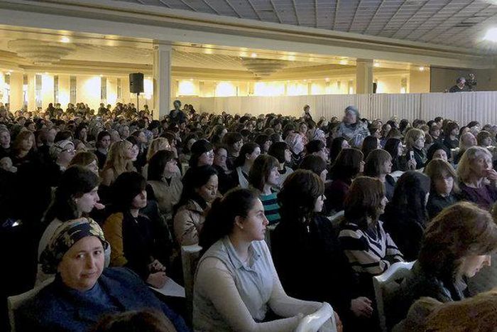 Measles outbreak now at 880 cases, with fastest growth still in New York