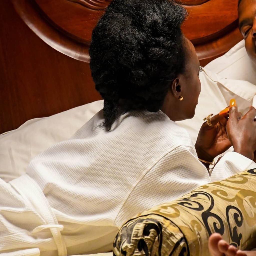 Akothee’s manager Nelly Oaks re-surfaces in steamy bedroom photos with the singer