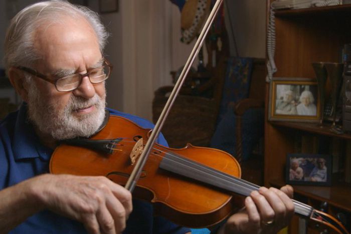 Joseph Feingold, Holocaust Survivor and Documentary Star, Dies at 97