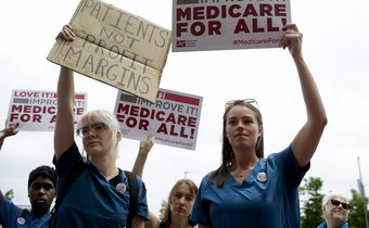 On the Doorstep With a Plea: Will You Support Medicare for All?