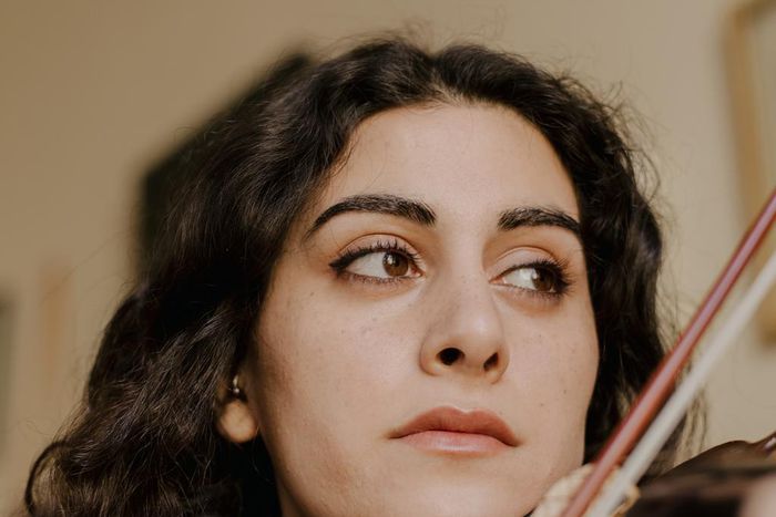 A Violinist Questions the Musical Divide Between West and East