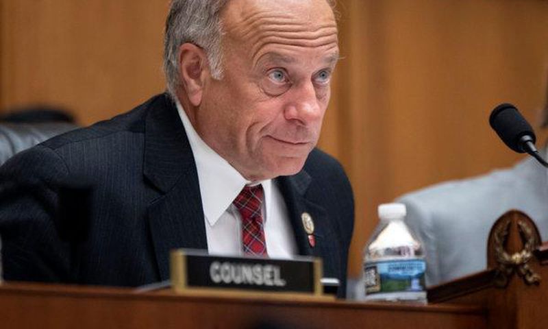 Man charged in racist threats against three lawmakers