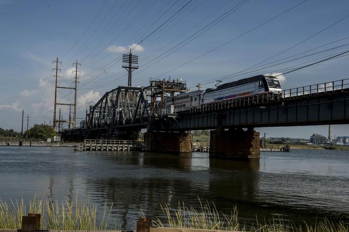 Amtrak Pleads for Extra Limits on 108-Year-Old Swing-Span Bridge