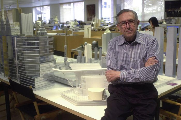 Cesar Pelli, Architect Who Elevated Glass and Dazzled With His Towers, Dies at 92