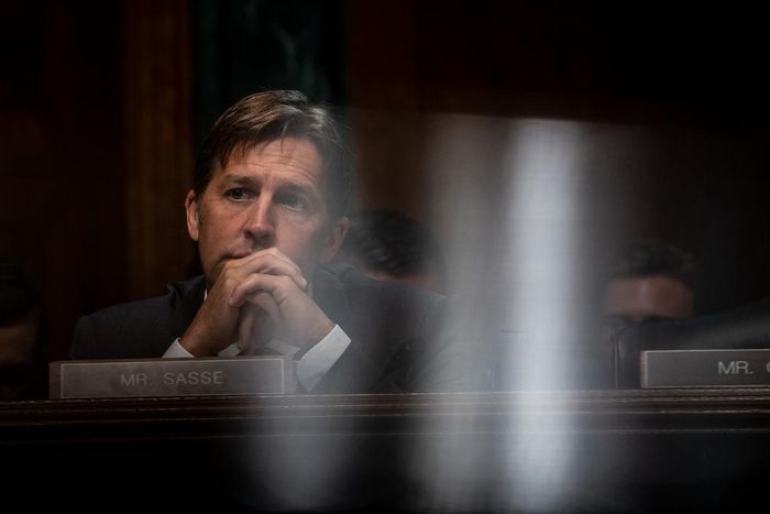 Endorsement From Trump Quiets a Republican Critic